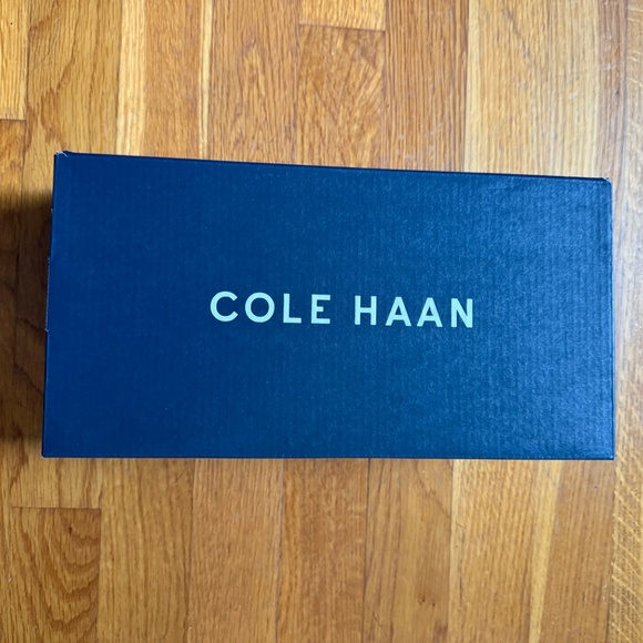 NWT!! Cole Haan Emory 40mm Bow Wedge size 7B - Picture 8 of 8
